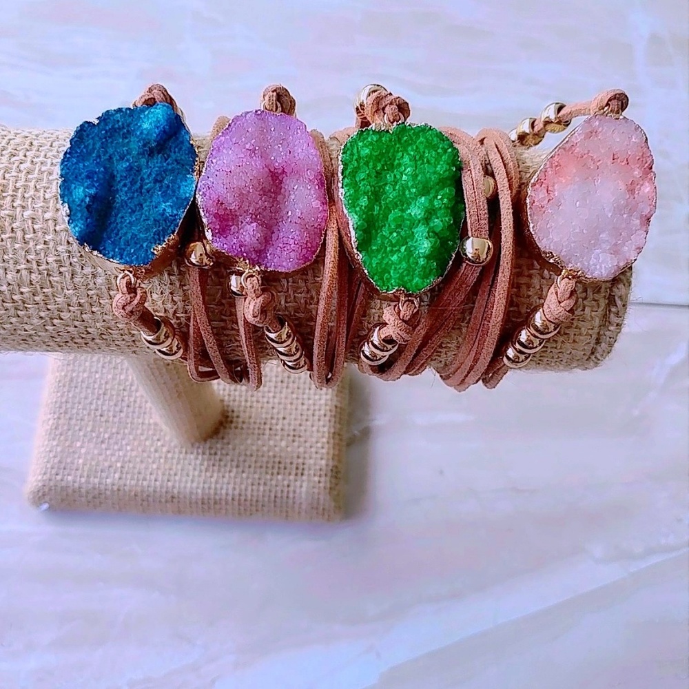DRUZZY NATURAL STONES AND SUEDE STATEMENT BRACELET